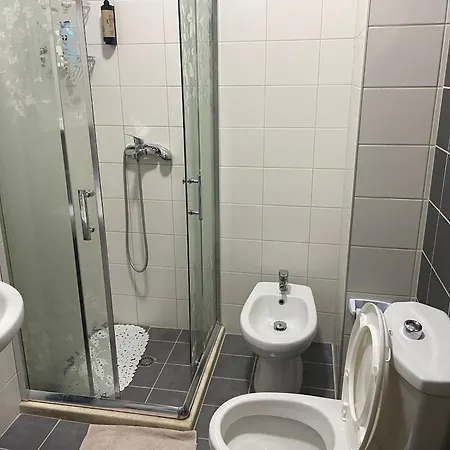 5 Star 2 Apartamento *
